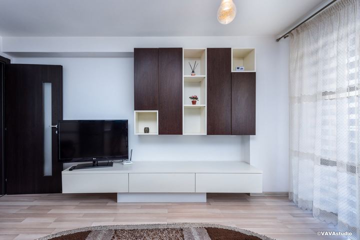 Apartament 4 · Coresi